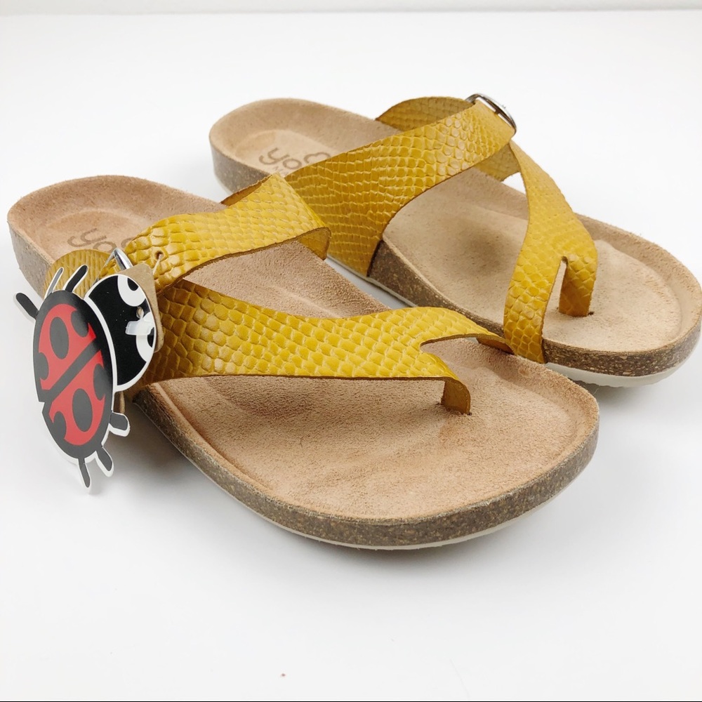 NWT Yokono Leather Thong Sandals Yellow Size 6.5